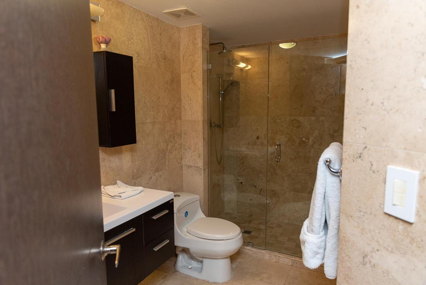Star Oasis Condo Palm Beach Bagian luar foto